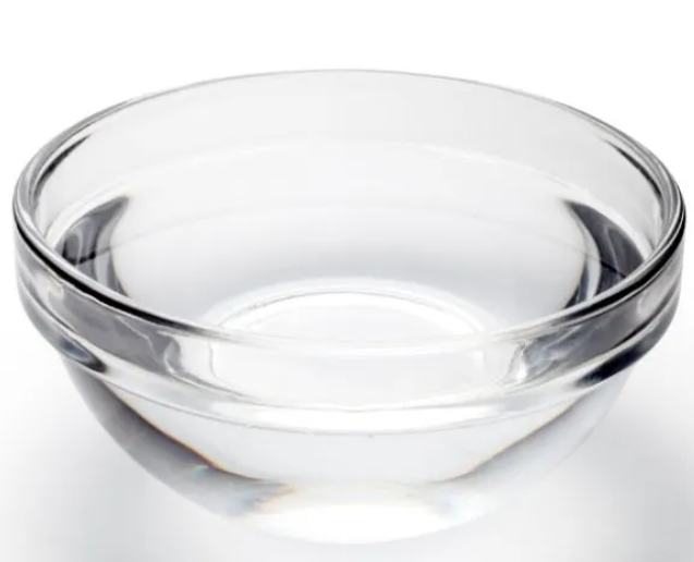 Cocamidopropyl betaine in a clear glass dish